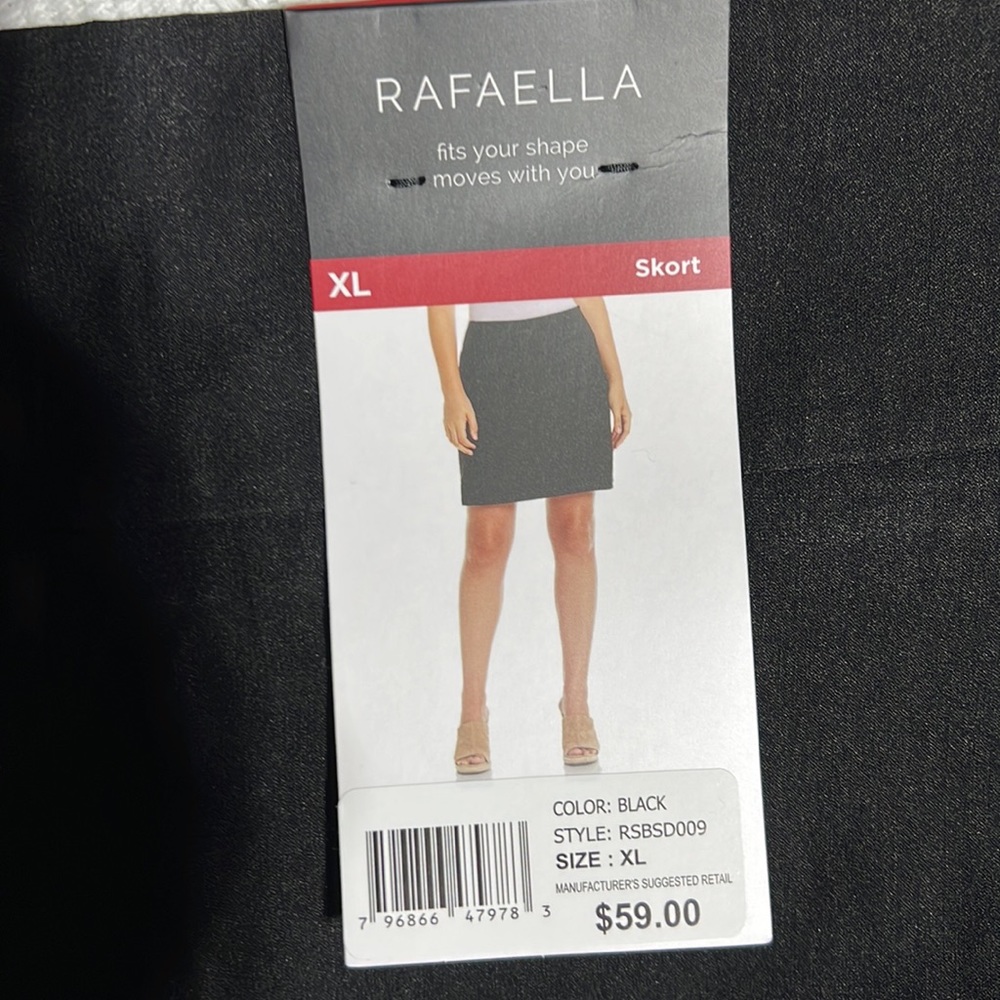 Skort - Picture 2 of 3